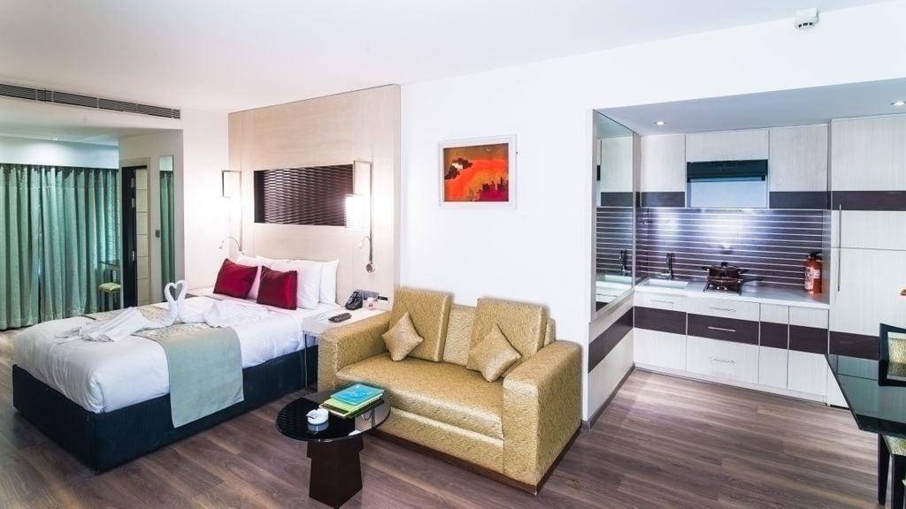 Halcyon Hotel Residences Koramangala - Бангалор Екстериор снимка