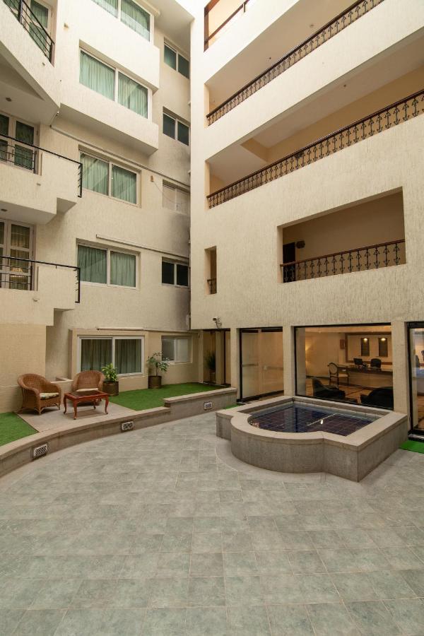 Halcyon Hotel Residences Koramangala - Бангалор Екстериор снимка